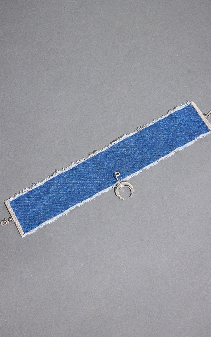 CIRCULAR HORN DENIM CHOKER